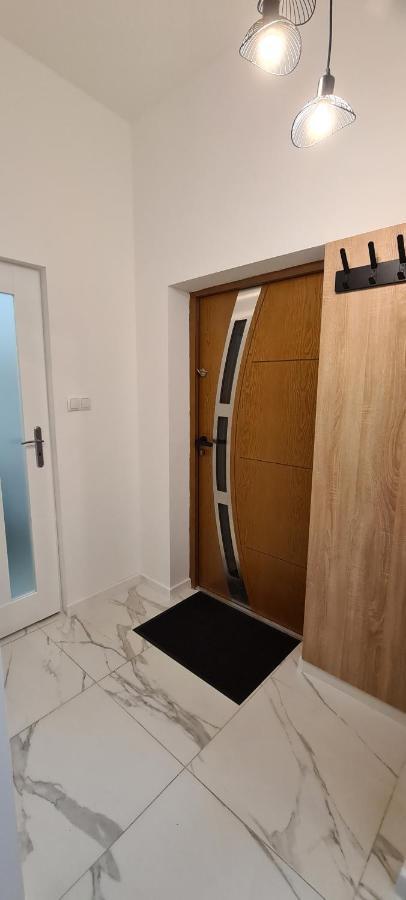 Apartament Mnisza 8 Перемишль Екстер'єр фото